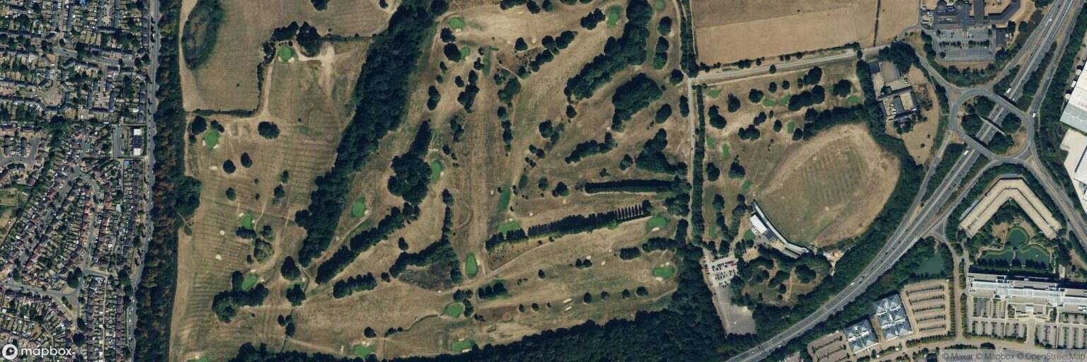 Delapre Golf Centre — golf course in Northampton