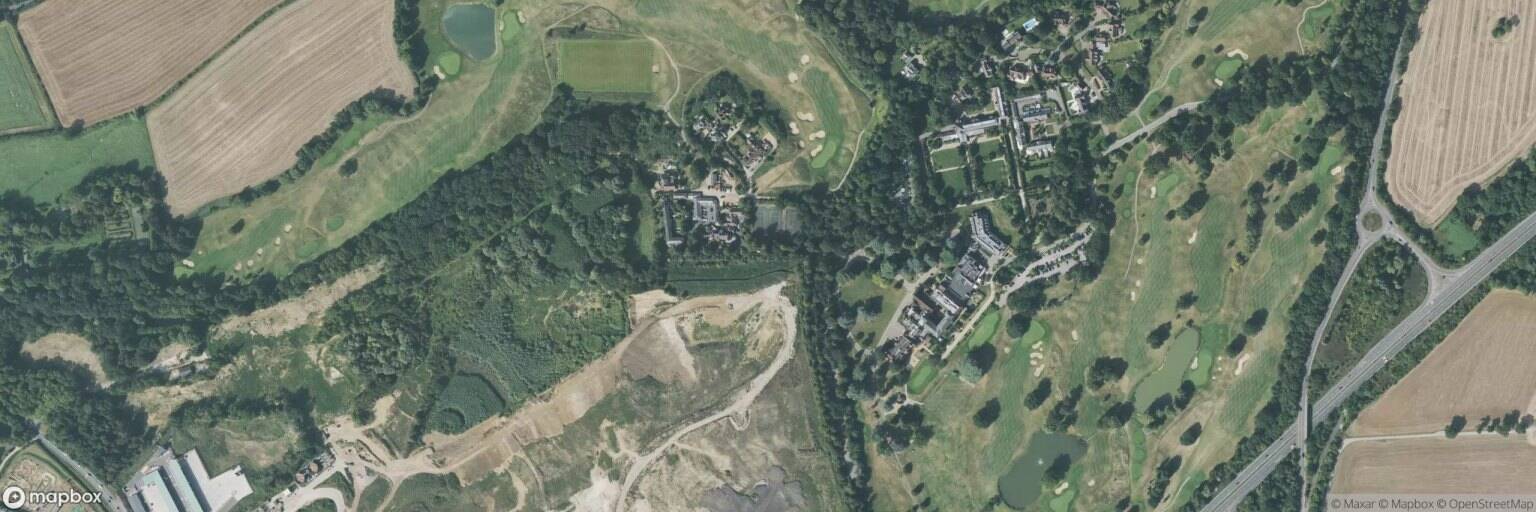 Hanbury Manor Marriott Hotel & Country Club — golf course in Ware