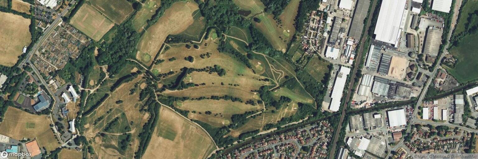 Ravenmeadow Golf Club — golf course in Worcester
