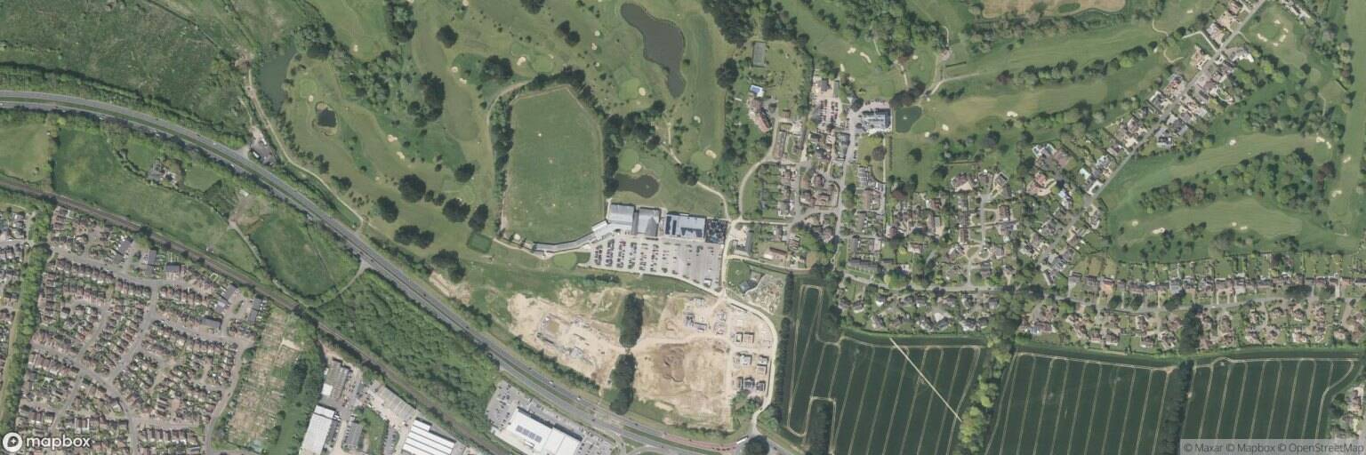 Rustington Golf Centre — golf course in Angmering