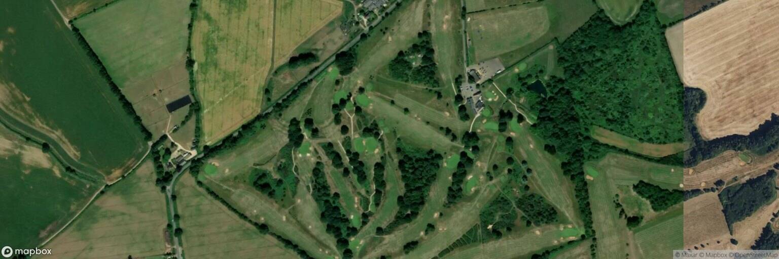Aerial view of Tadmarton Heath Golf Club, Banbury