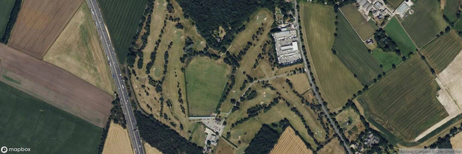 Woodside Golf Club — golf course in Holmes Chapel