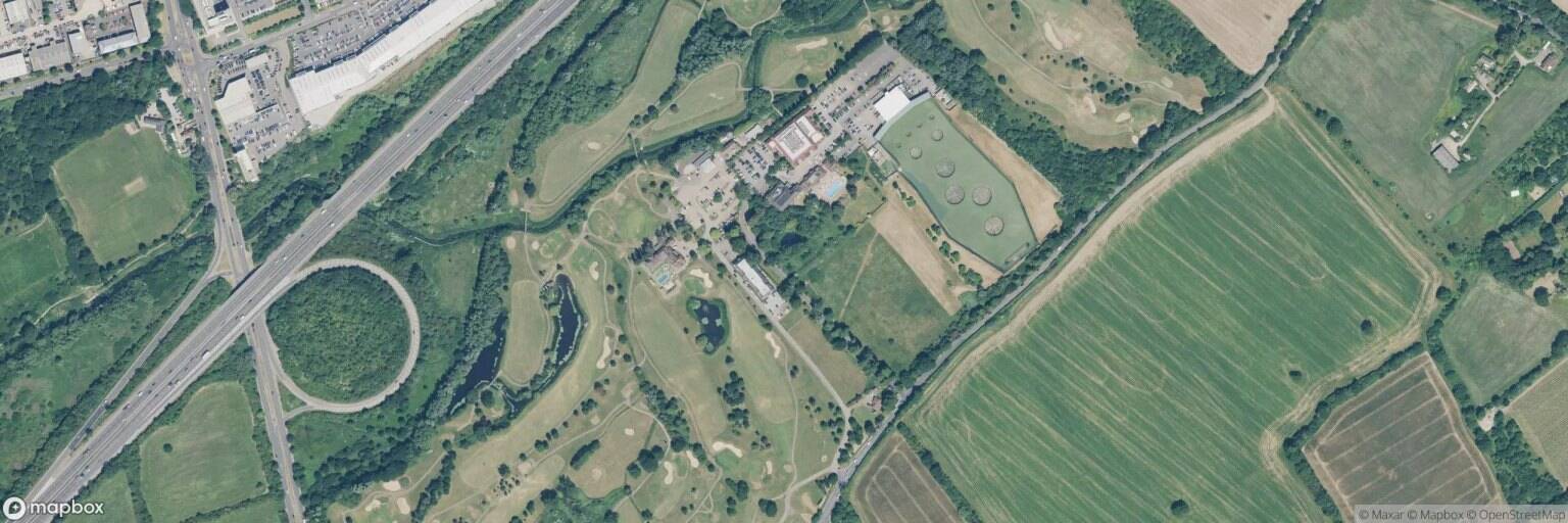 Woolston Manor Golf & Country Club — golf course in Chigwell
